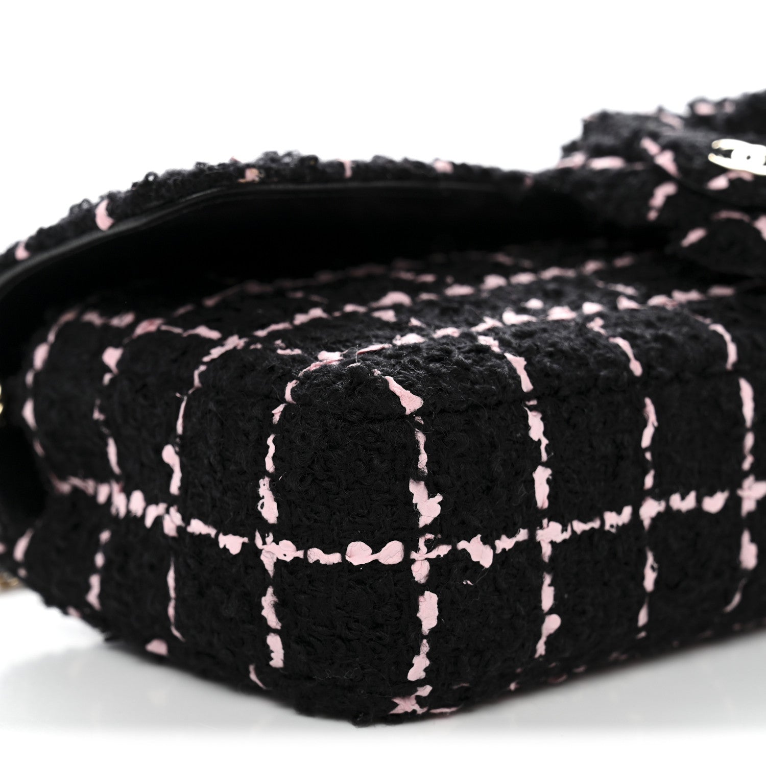 Chanel Tweed Quilted East West Camellia Clutch Black Pink