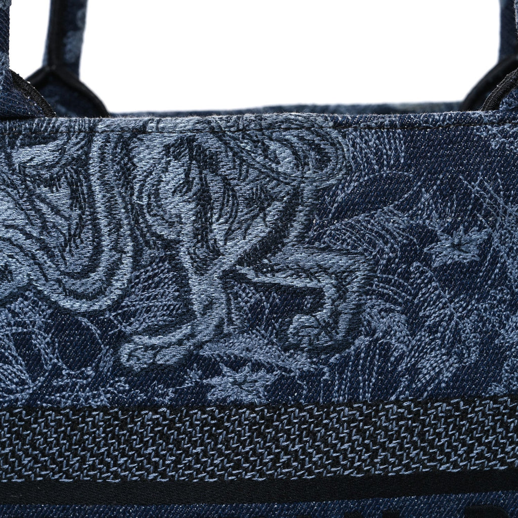 Christian Dior Canvas Embroidered Medium Dioriviera Toile De Jouy Book Tote Blue Black