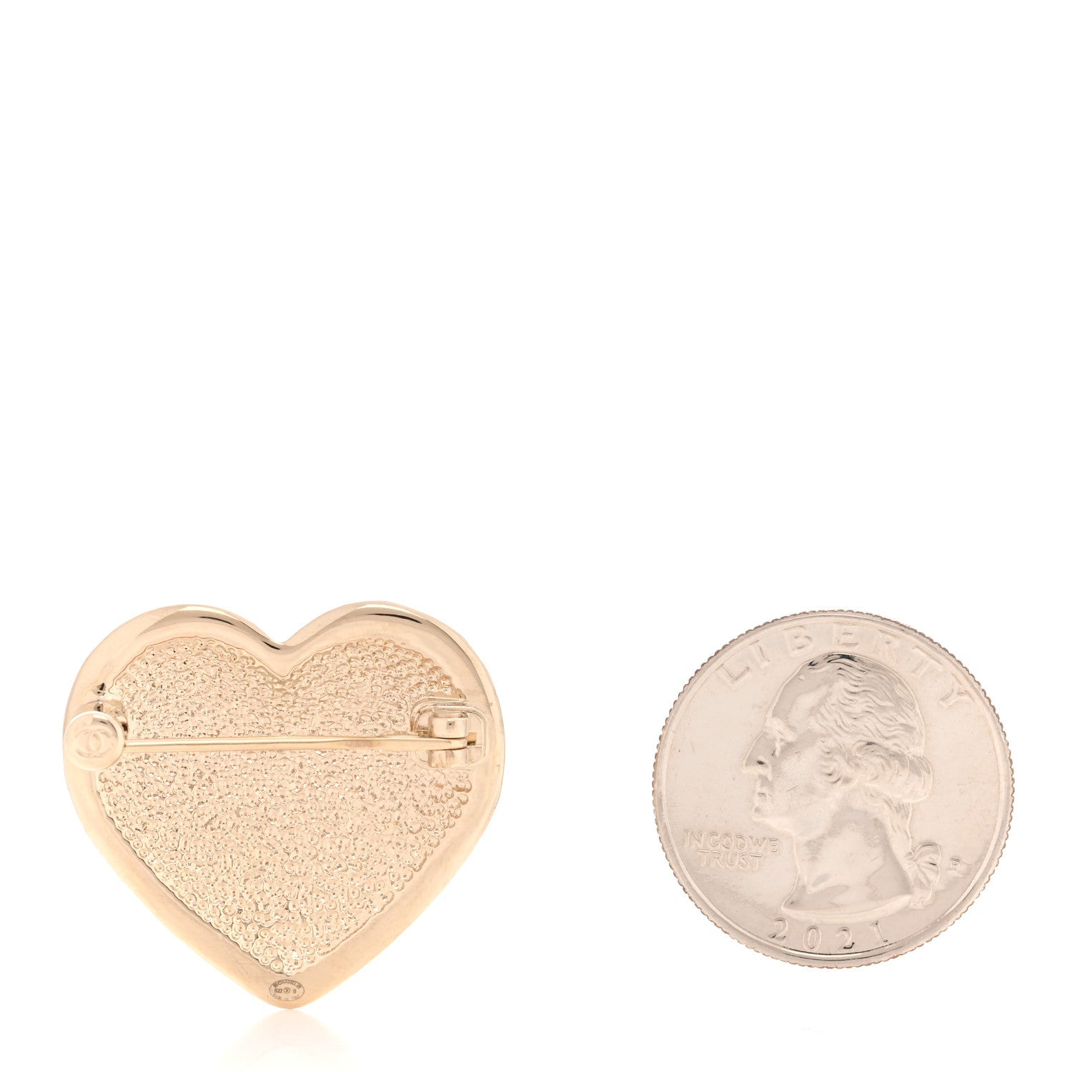 Metal CC Heart Turnlock Brooch Gold