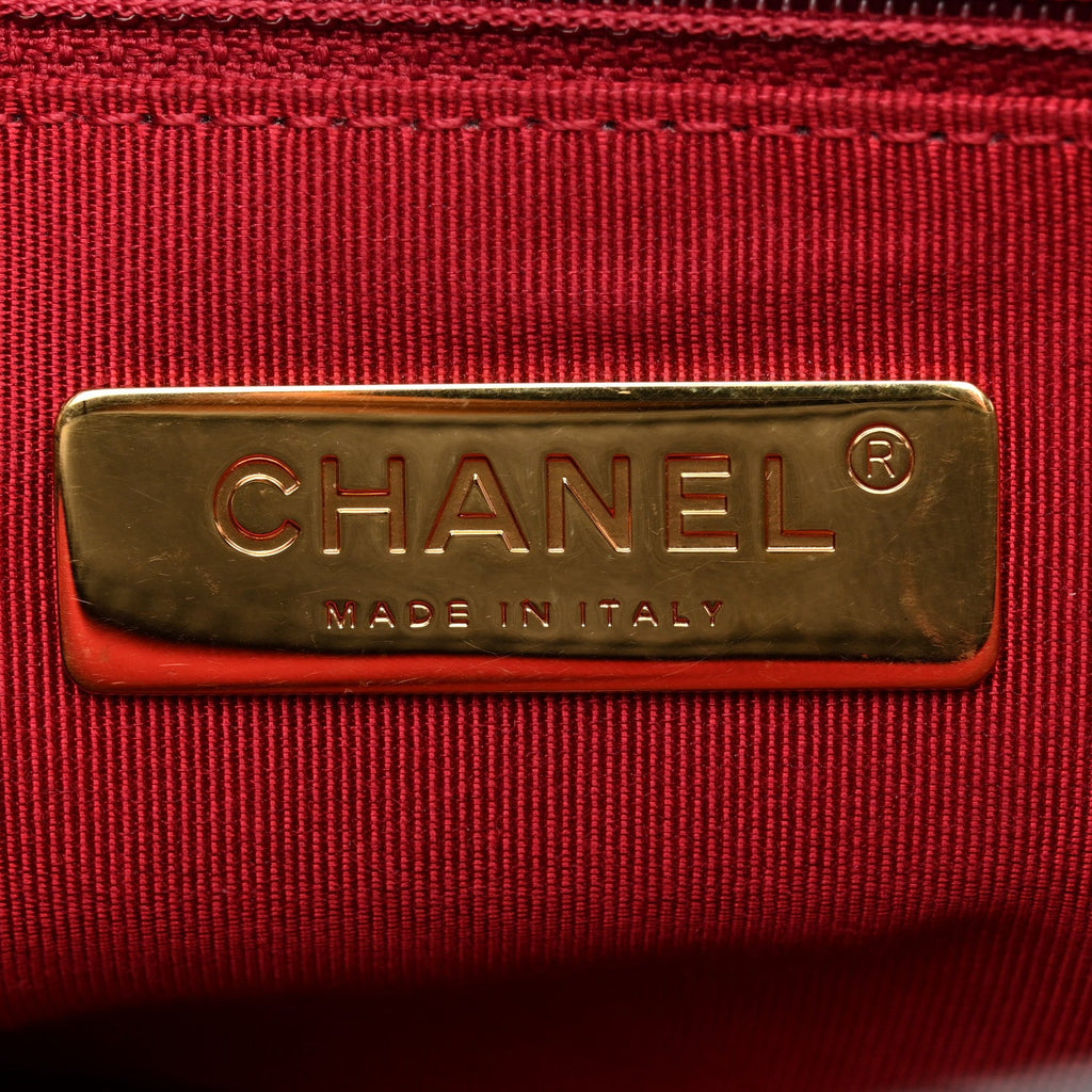 Chanel Shiny Goatskin Quilted Medium Chanel 19 Flap Black