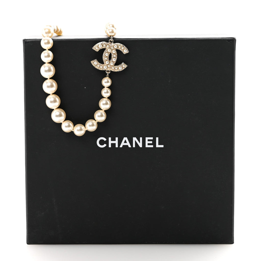 Pearl CC 100th Anniversary Necklace Light Gold