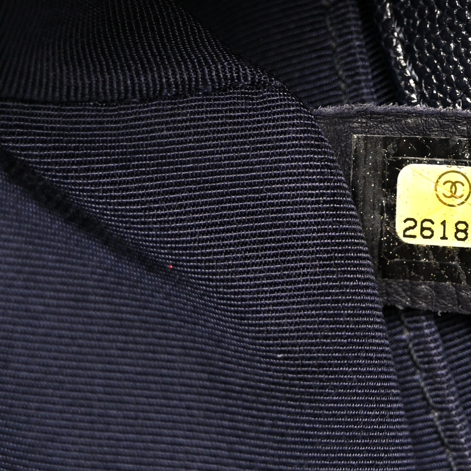 Chanel Caviar Quilted Medium Boy Flap Navy