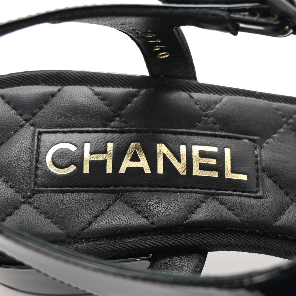 Patent CC Logo Thong Sandals 37 Black