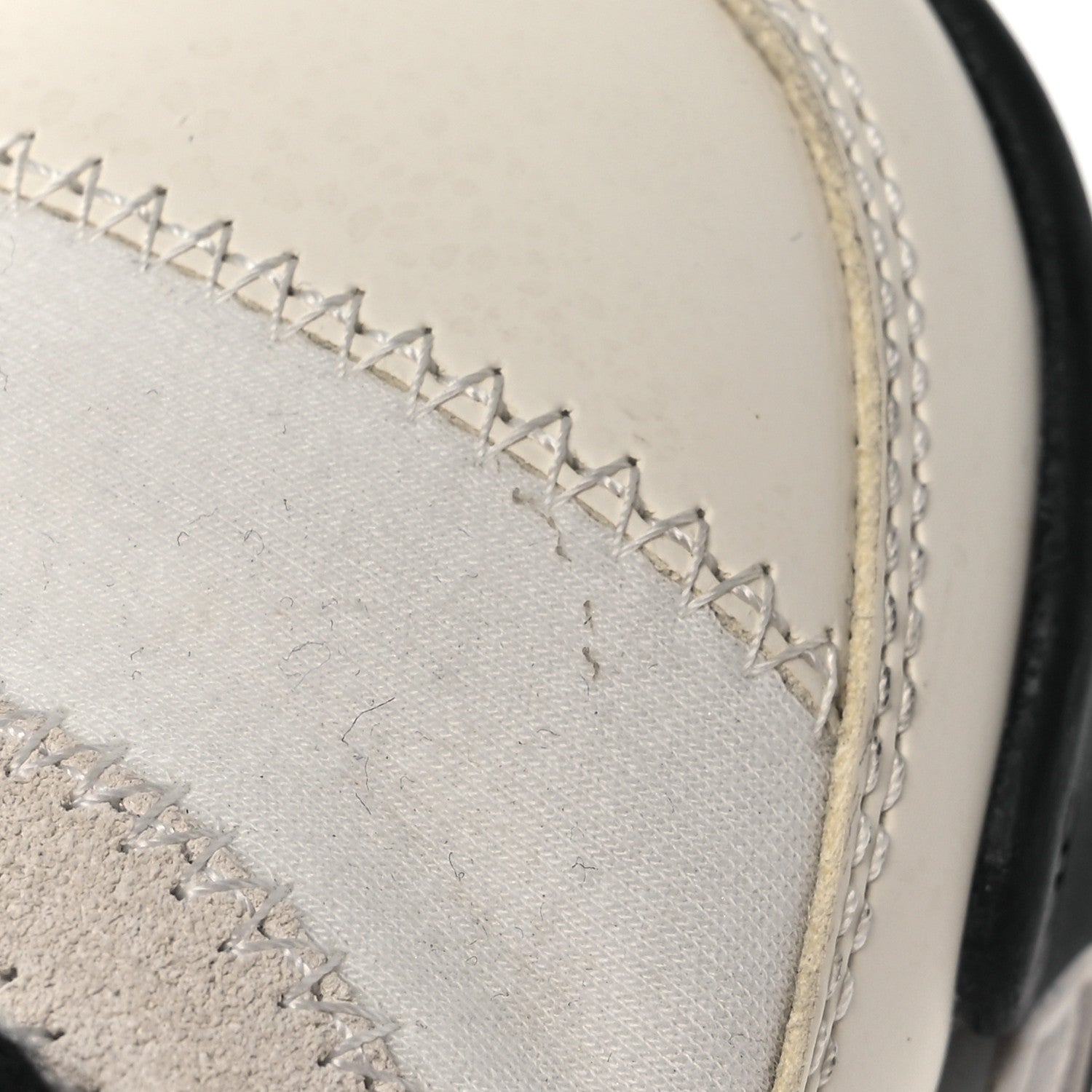 Chanel Velvet Calfskin Mixed Fibers CC Sneakers 36 Ivory Black
