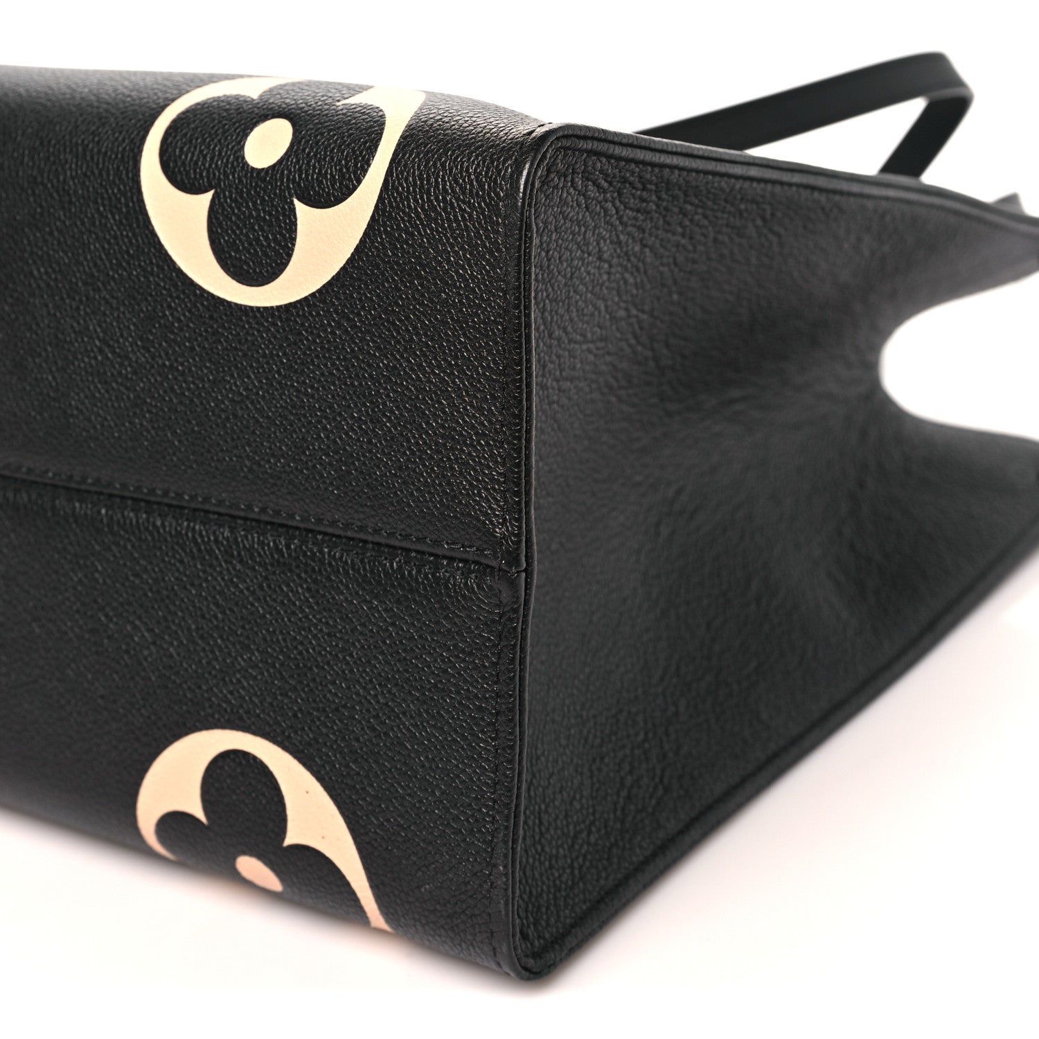 Louis Vuitton Empreinte Monogram Giant Onthego GM Black Beige
