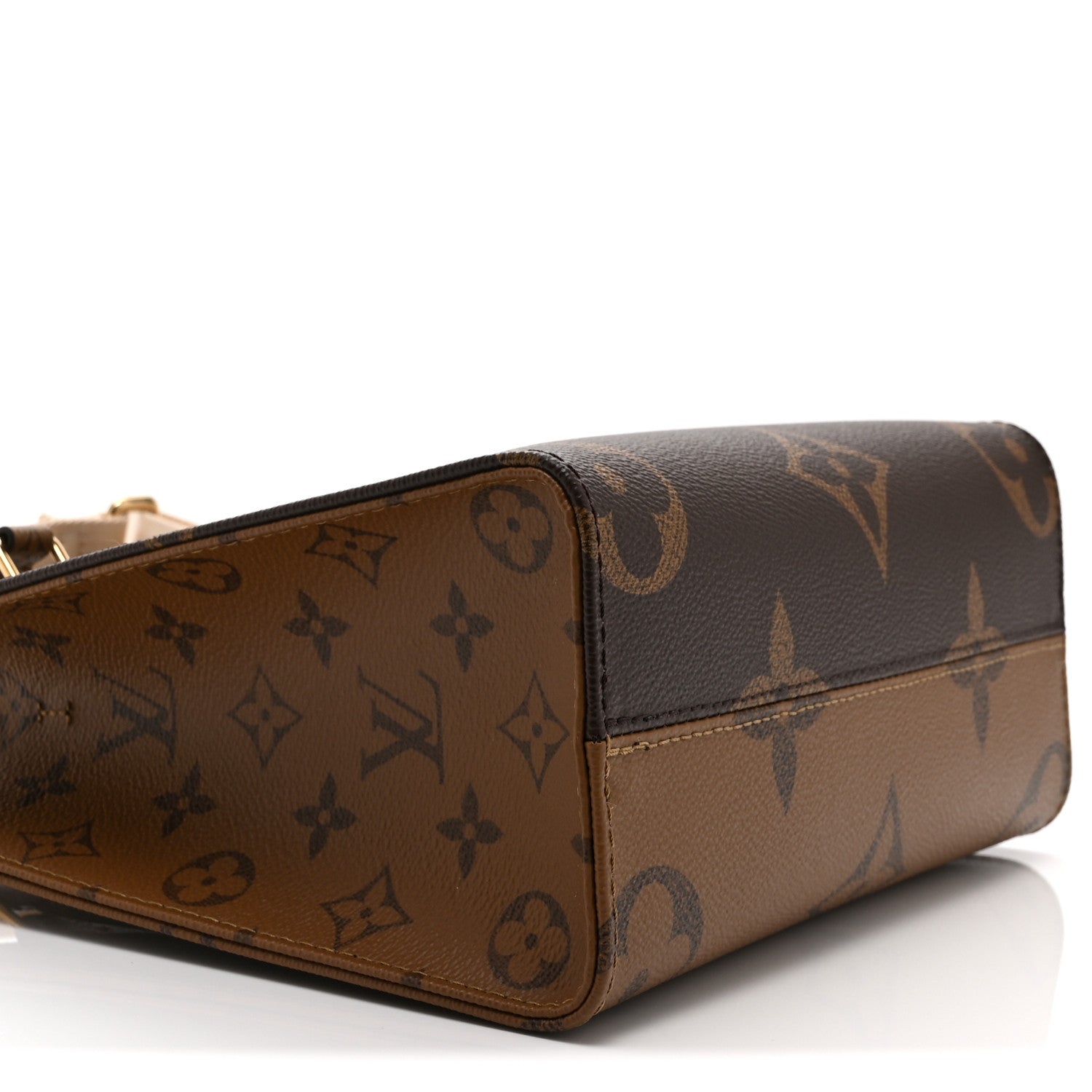 Louis Vuitton Reverse Monogram Giant Onthego PM