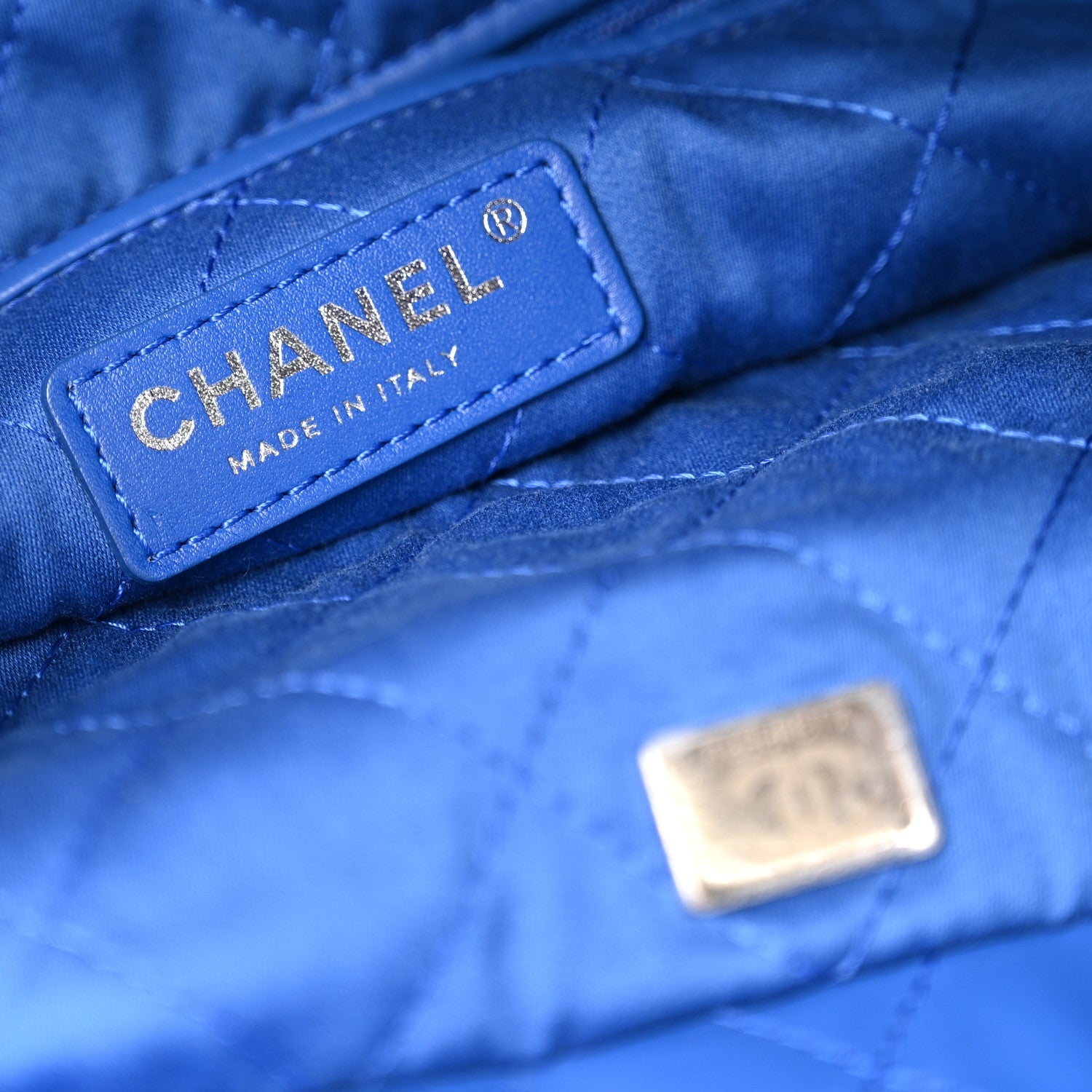 Chanel Shiny Calfskin Quilted Chanel 22 Blue