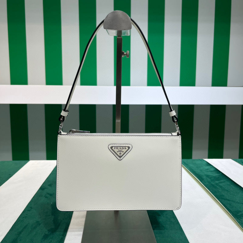 Prada Bags - 671