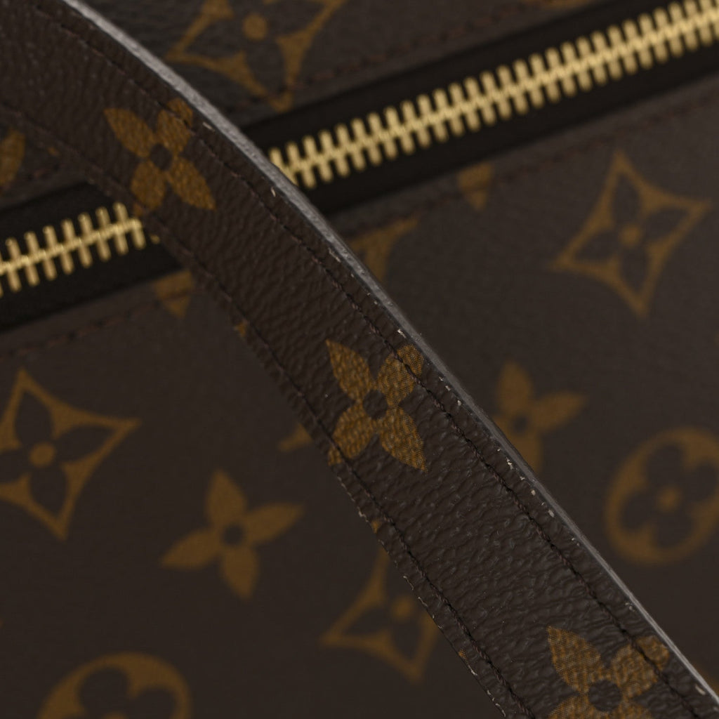 Louis Vuitton Monogram Pochette Metis