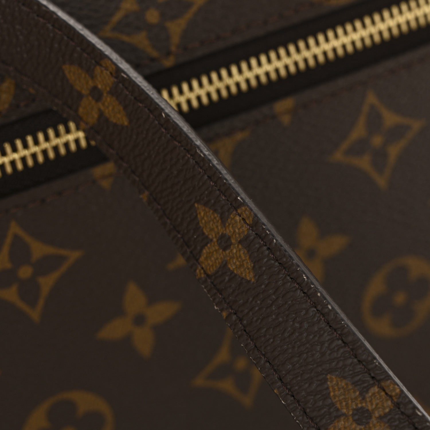 Louis Vuitton Monogram Pochette Metis