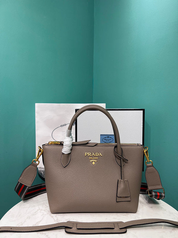 Prada Bags - 841