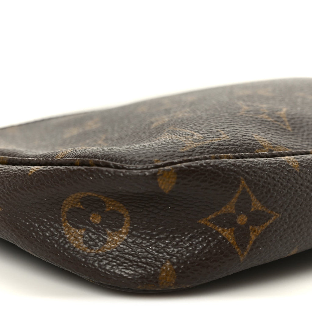 Louis Vuitton Monogram Pochette Accessories