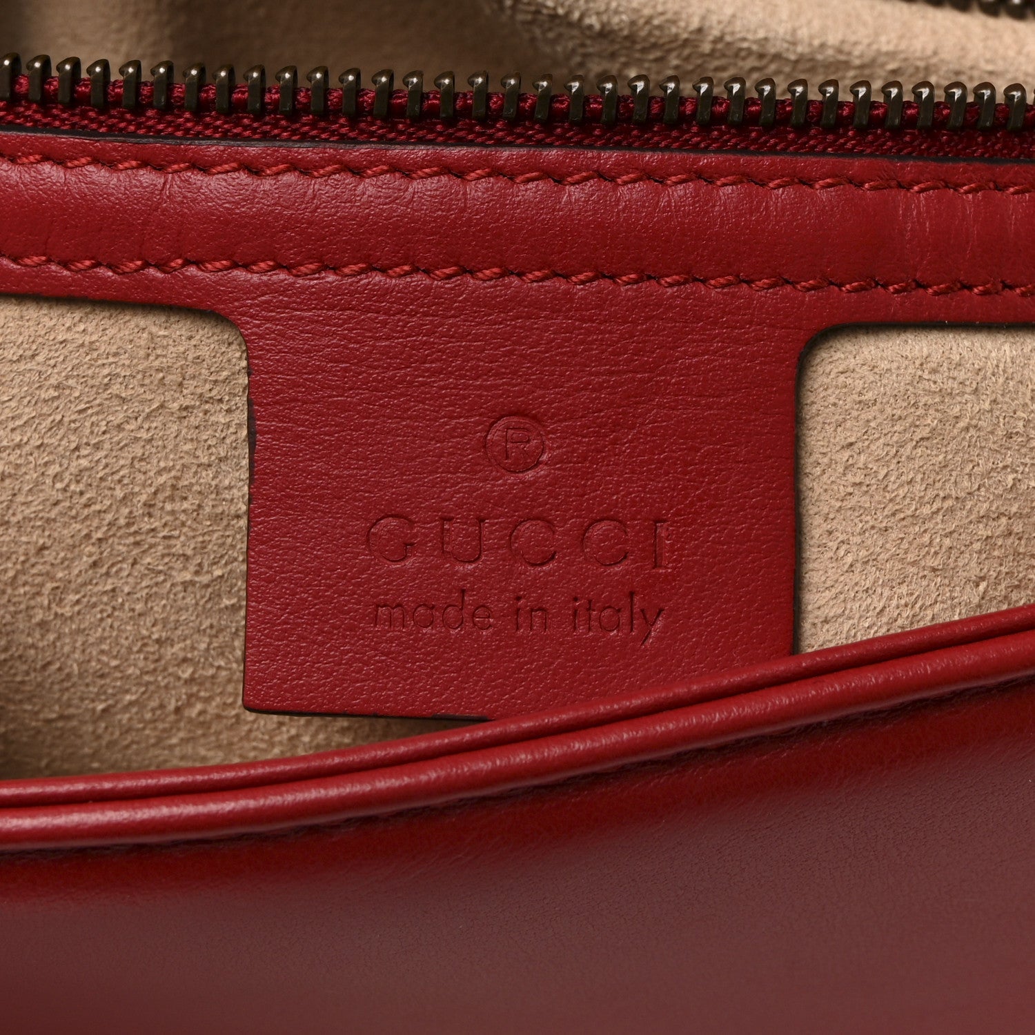 Gucci Calfskin Matelasse Small GG Marmont Shoulder Bag Hibiscus Red