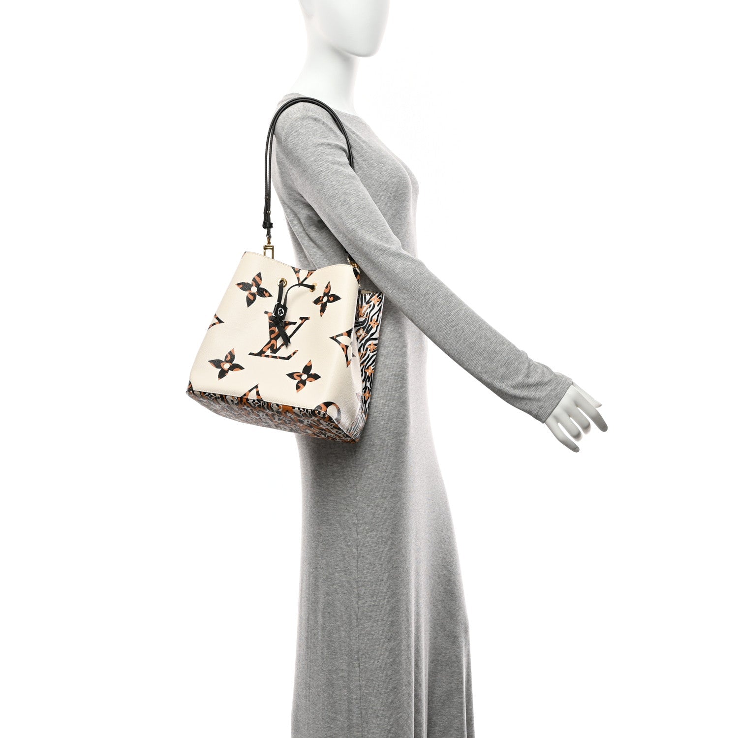 Louis Vuitton Monogram Giant Jungle NeoNoe Ivory