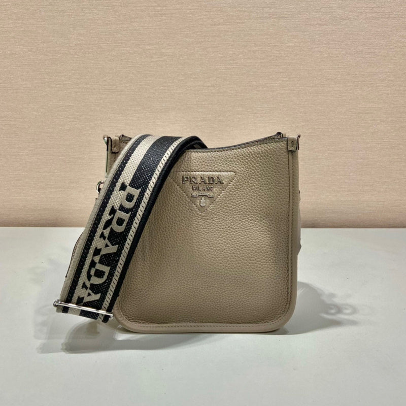 Prada Bags - 3098