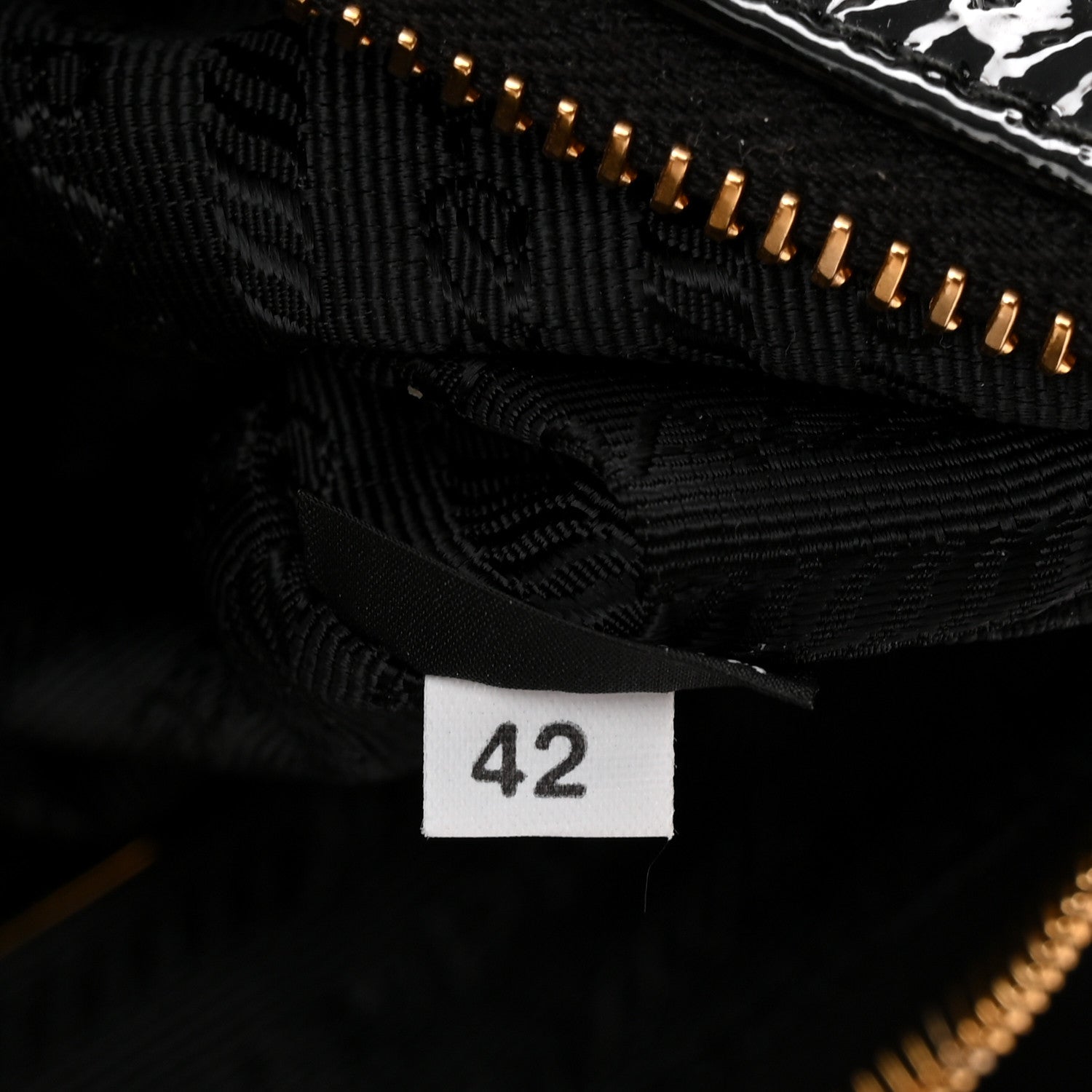 Prada Patent Naplak Re-Edition 2005 Shoulder Bag With Charm Black