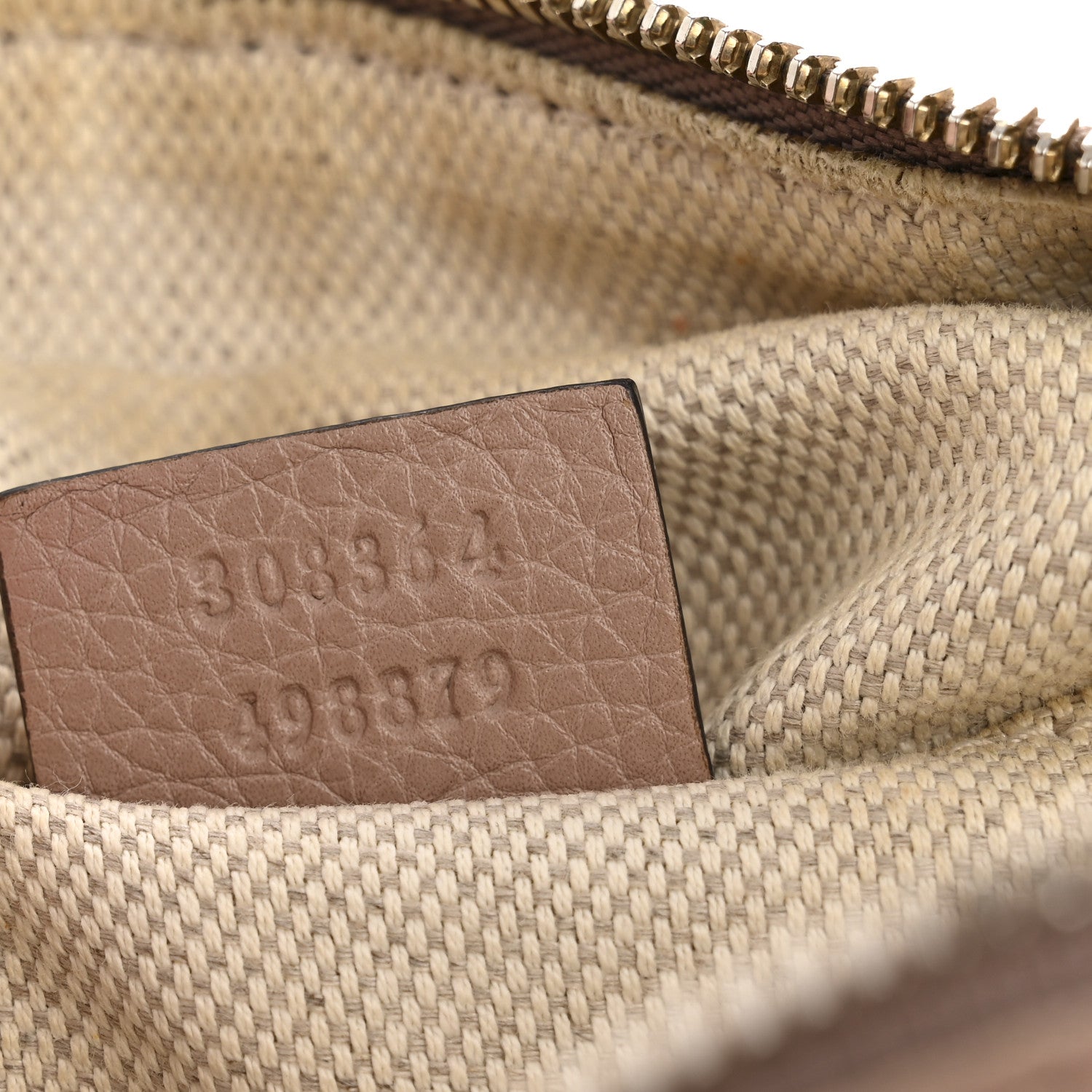 Gucci Pebbled Calfskin Small Soho Disco Bag Rose Beige