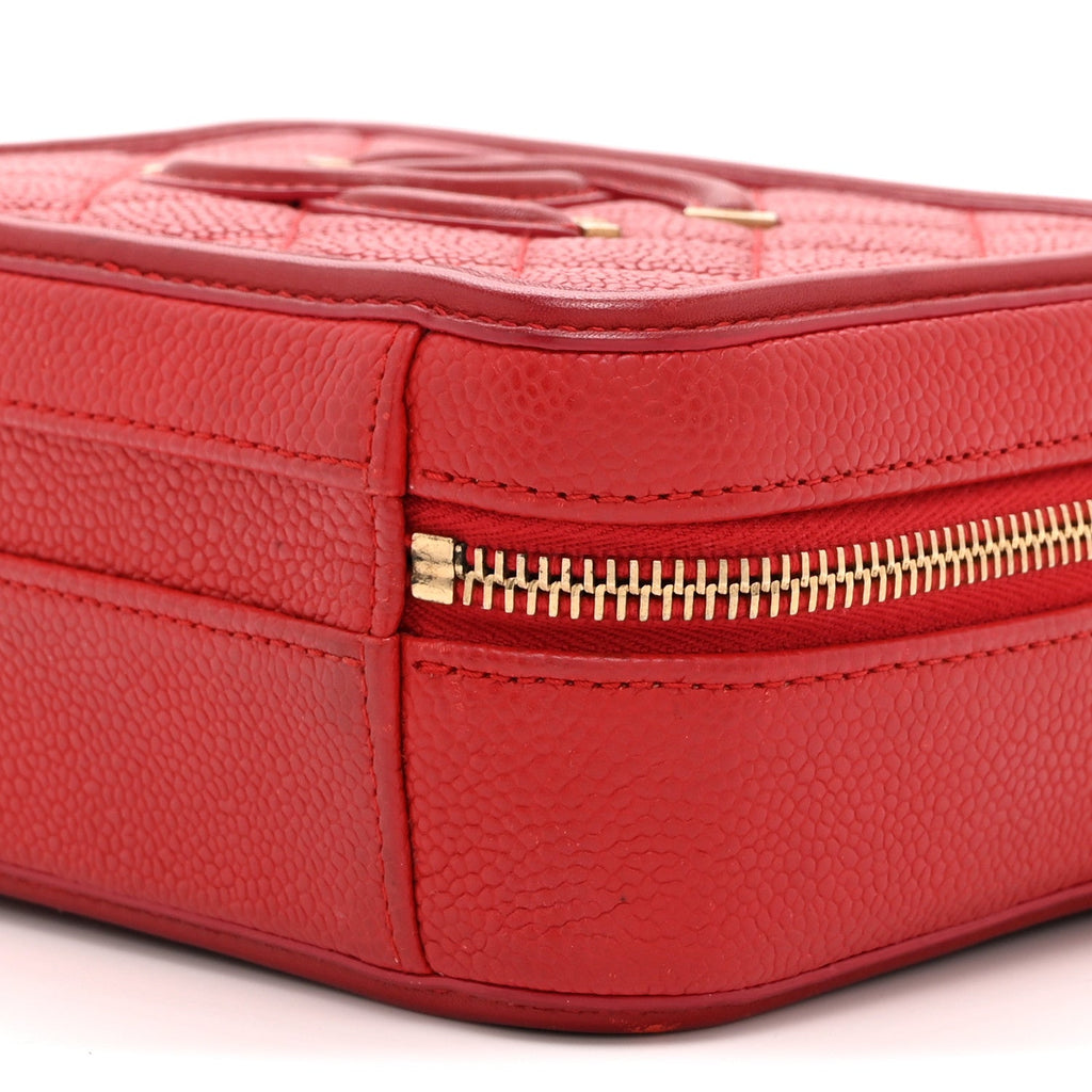 Chanel Caviar Quilted Small CC Filigree Vanity Case Red