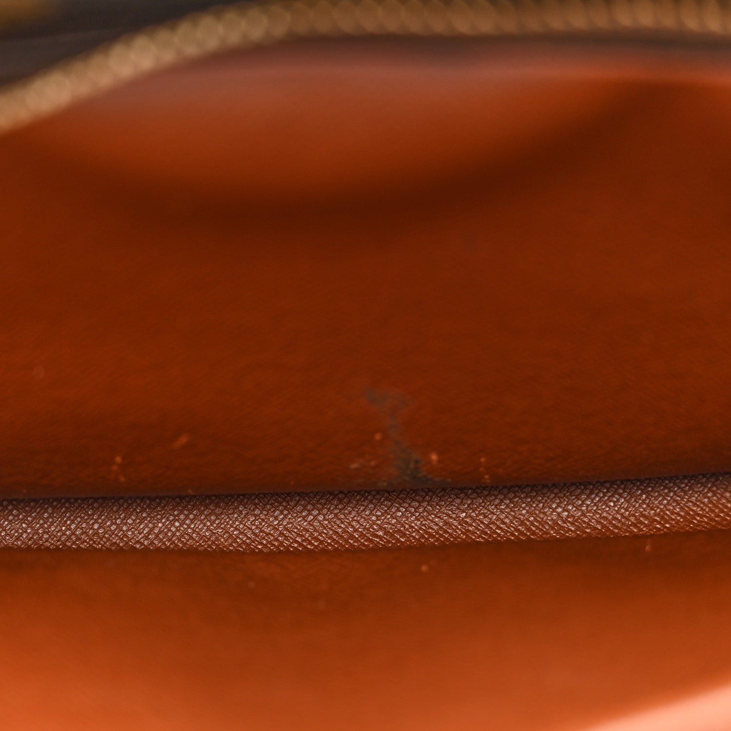 Louis Vuitton Monogram Nil 28