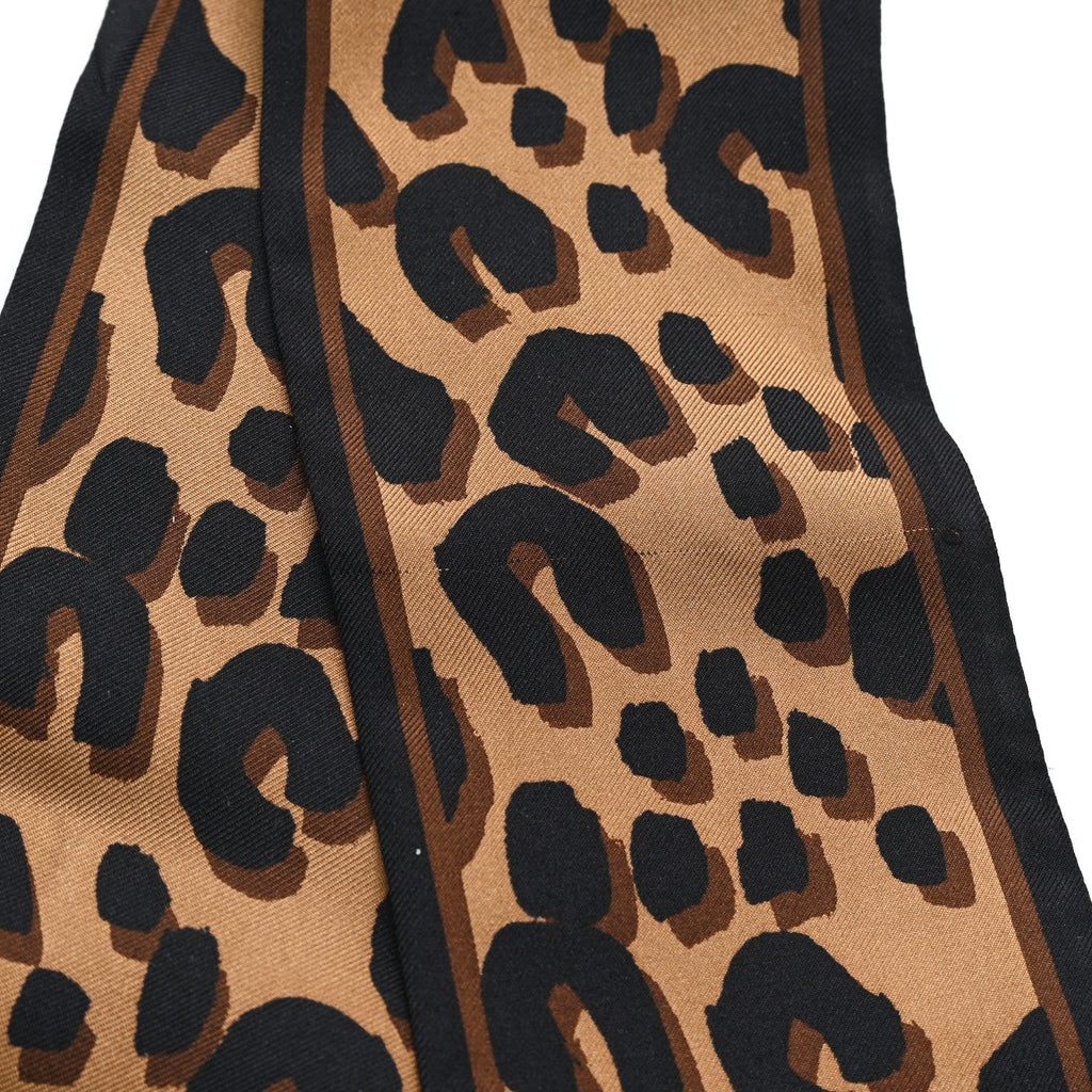 Louis Vuitton Silk Leopard Bandeau Scarf Marron