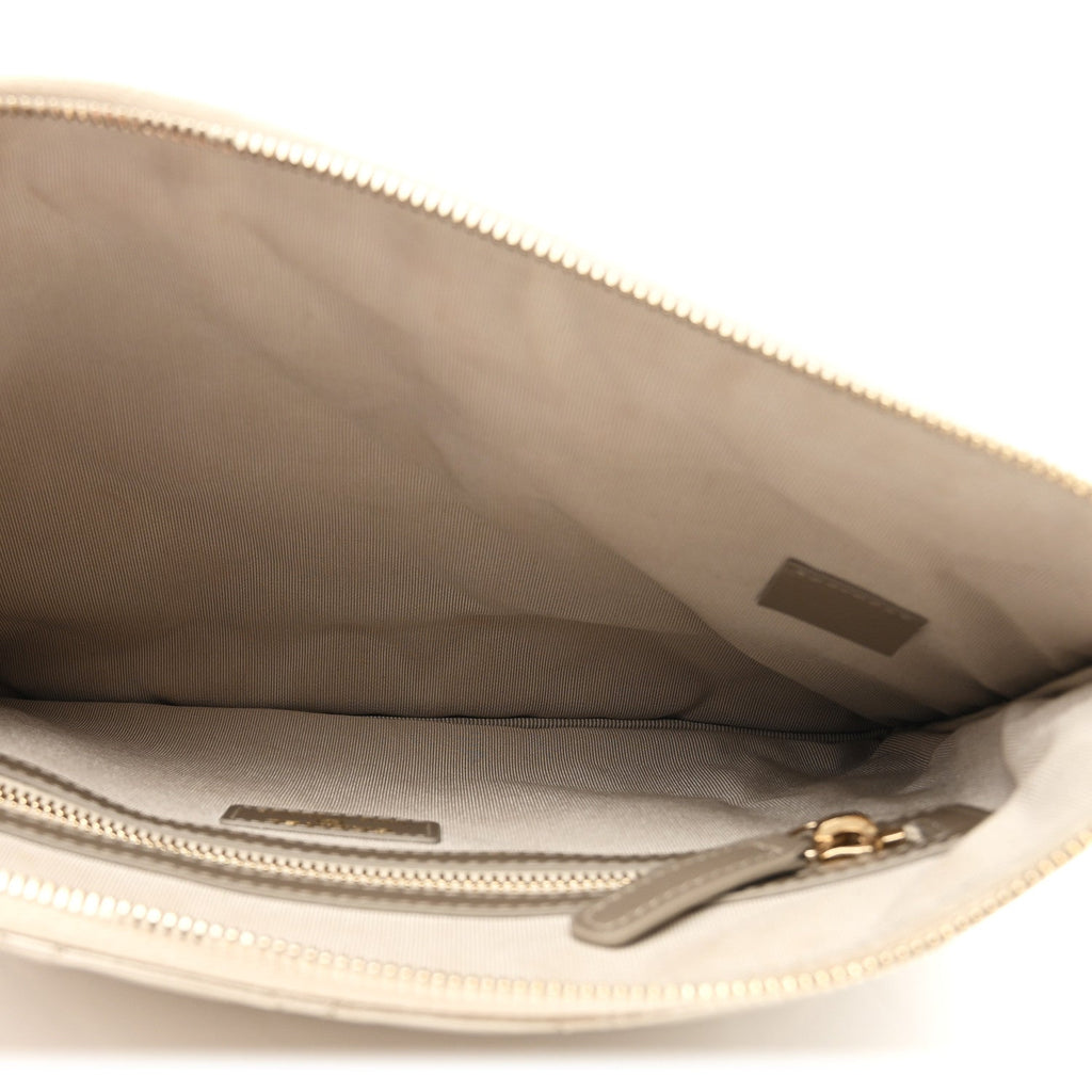 Metallic Aged Calfskin Quilted Medium 2.55 Reissue Cosmetic Case Gold