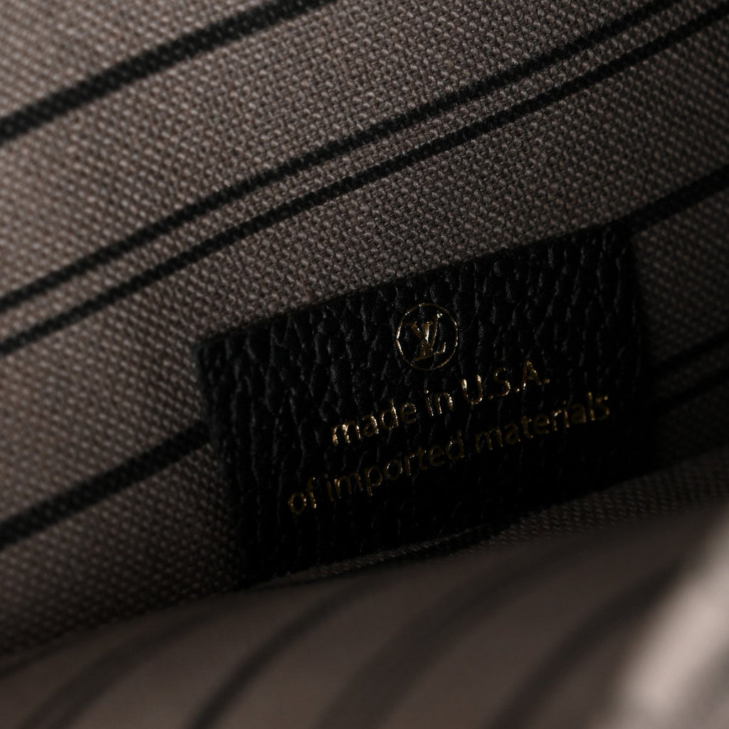 Louis Vuitton Empreinte Pochette Metis Black