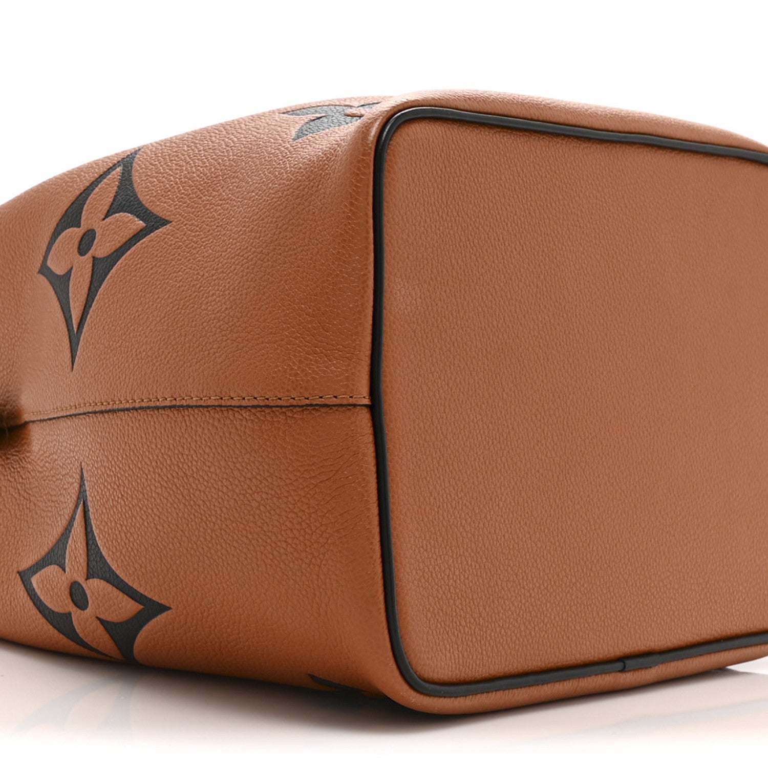 Louis Vuitton Empreinte Monogram Giant Crafty Neonoe MM Caramel Black