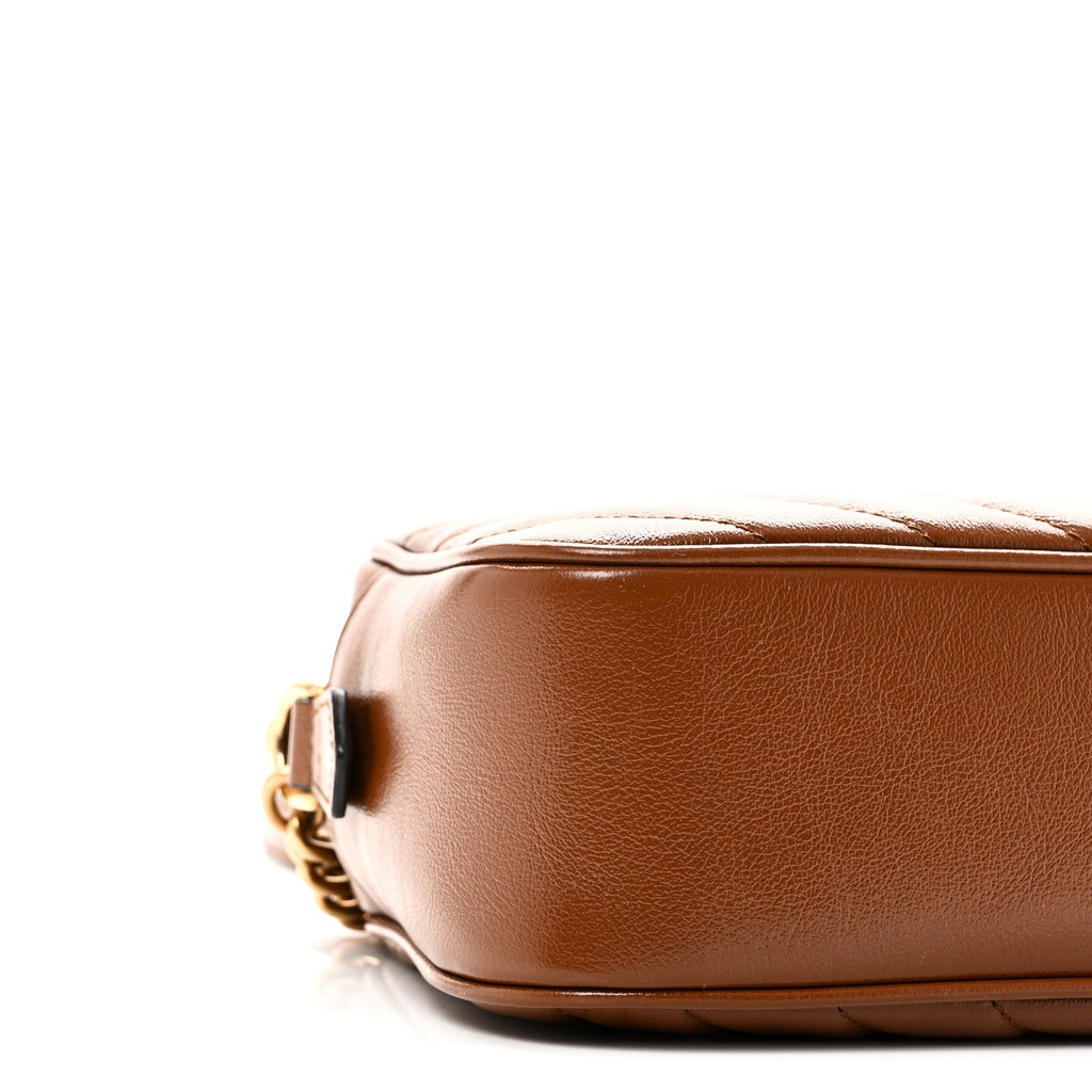 Gucci Glazed Calfskin Matelasse Diagonal Small GG Marmont Chain Shoulder Bag Cuir