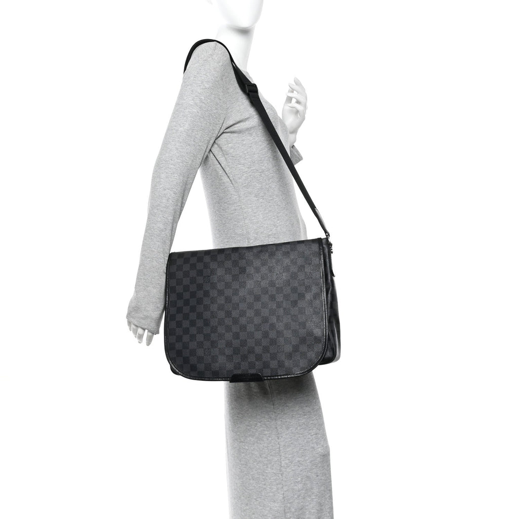 Louis Vuitton Damier Graphite Daniel MM