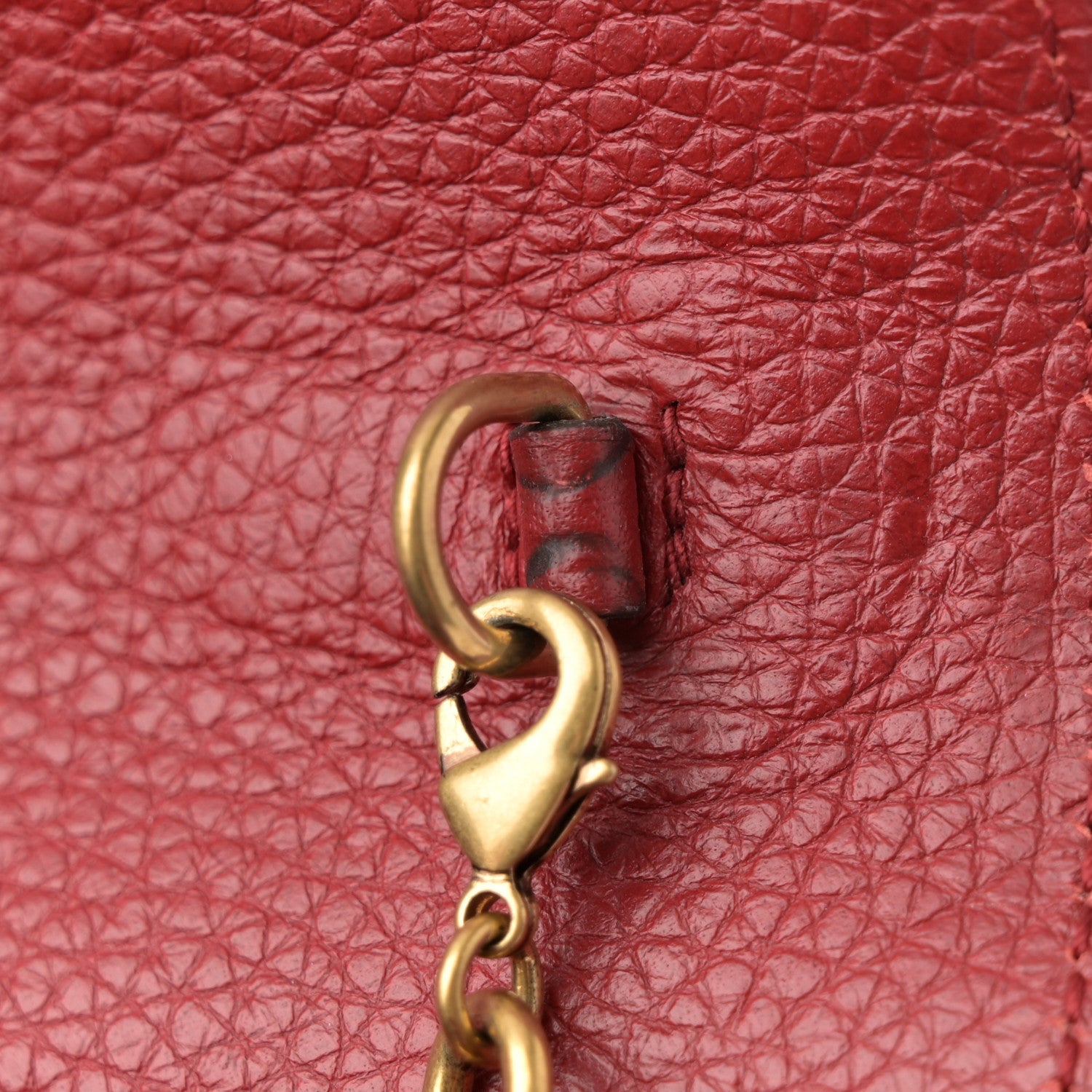 Gucci Calfskin GG Marmont Chain Wallet Vulcanic Red