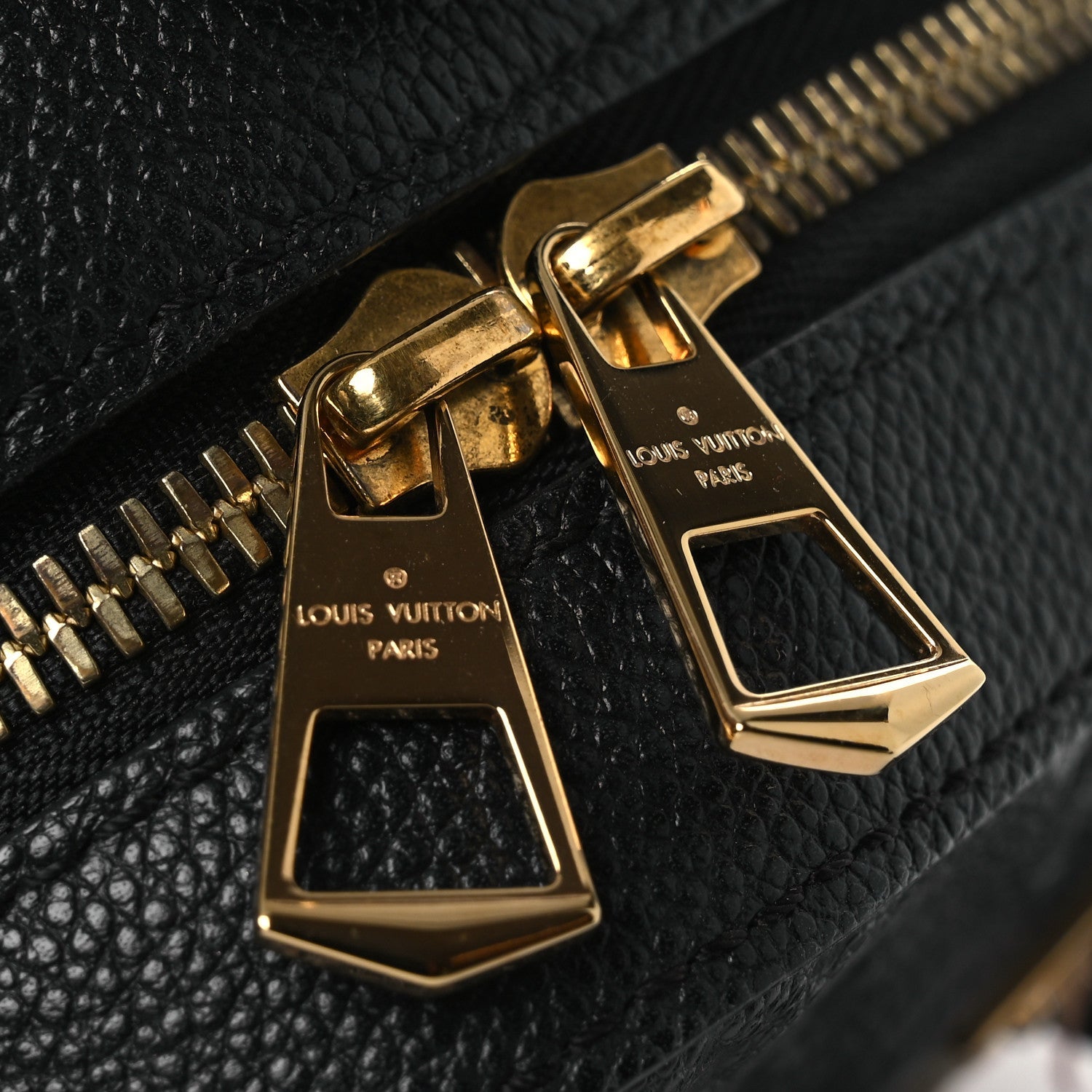 Louis Vuitton Empreinte Saintonge Black