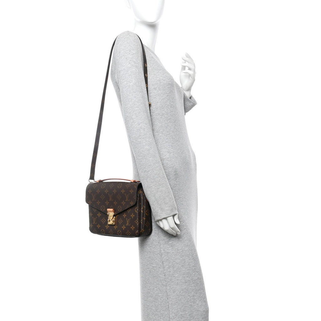 Louis Vuitton Monogram Pochette Metis