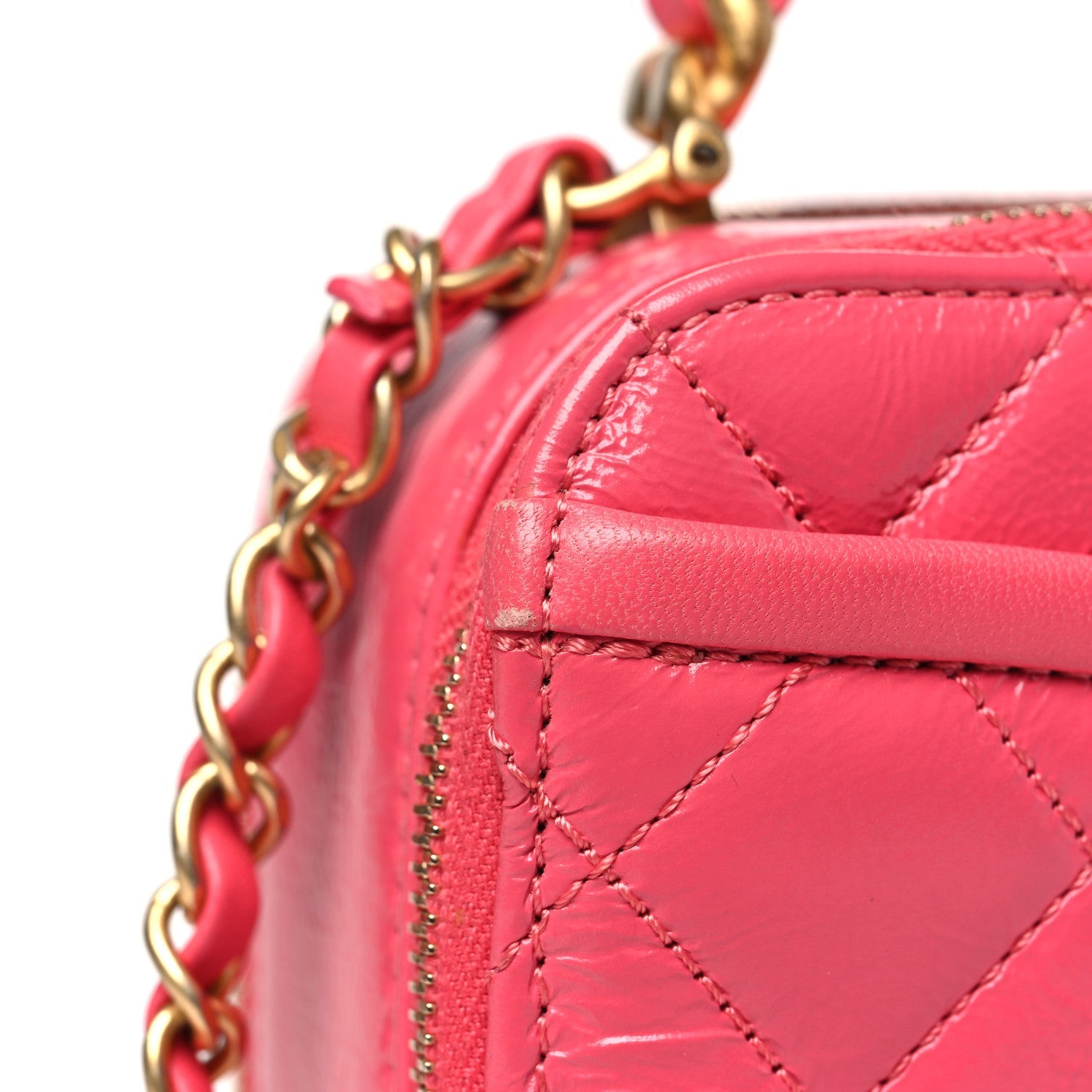 Chanel Crumpled Calfskin Quilted Mini Get Round Top Handle Vanity Case Pink