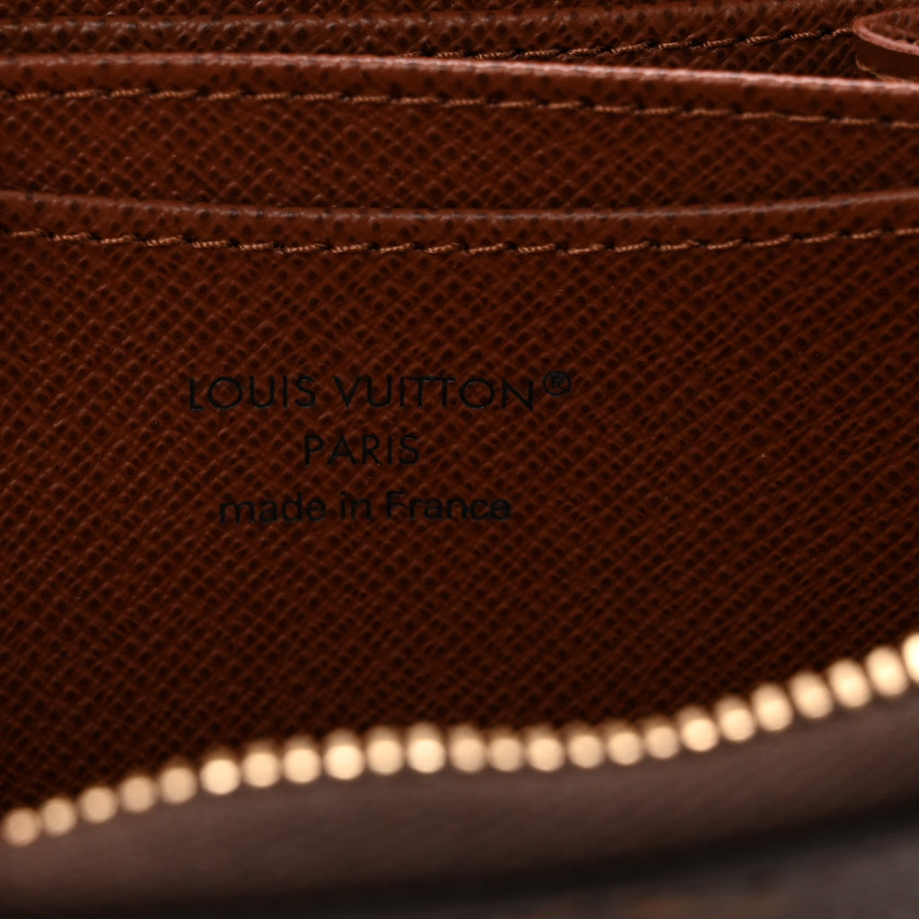 Louis Vuitton Monogram Zippy Coin Purse