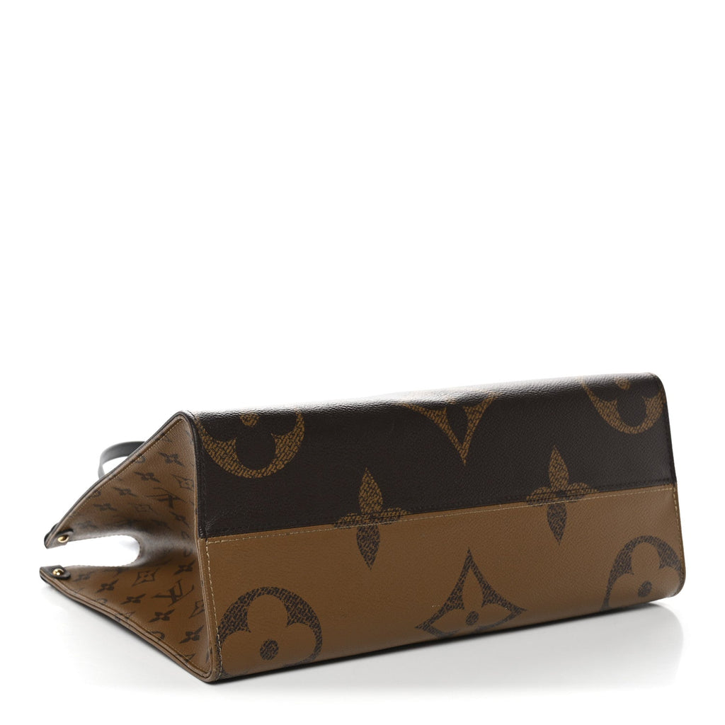 Louis Vuitton Reverse Monogram Giant Onthego MM