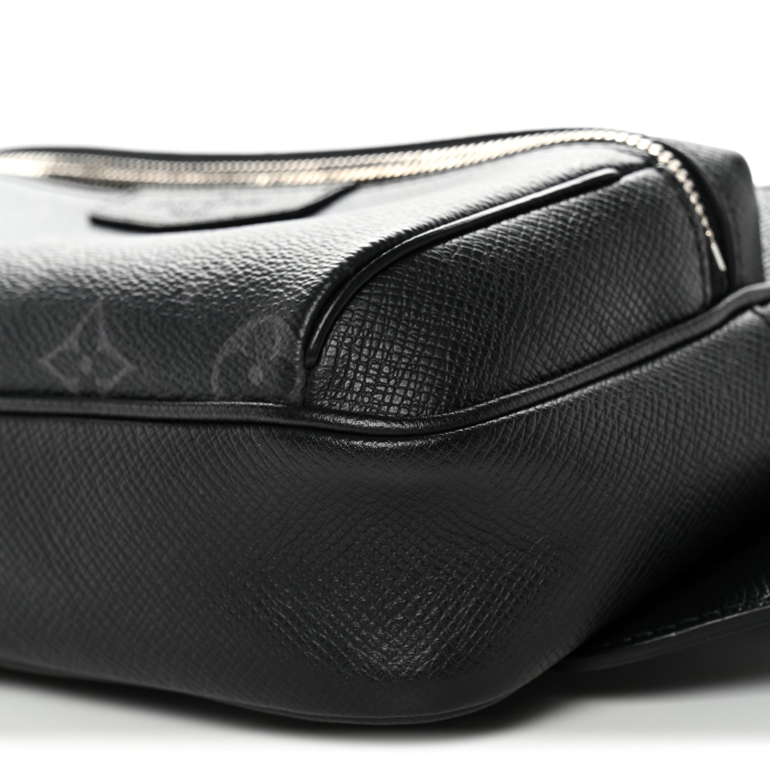 Louis Vuitton Taiga Monogram Outdoor Bumbag Black