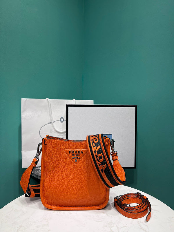 Prada Bags - 060