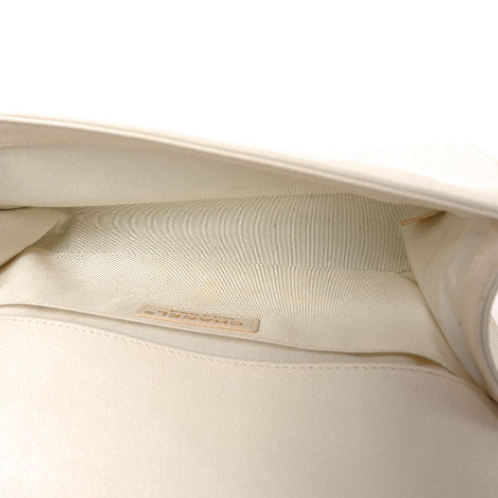 Chanel Caviar Quilted Medium Boy Flap White