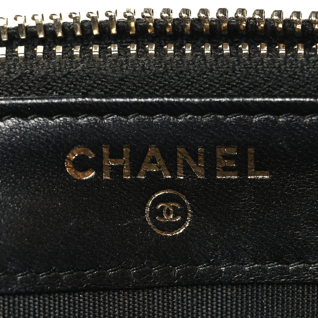 Chanel Goatskin Enamel Quilted Small Clutch With Chain Black
