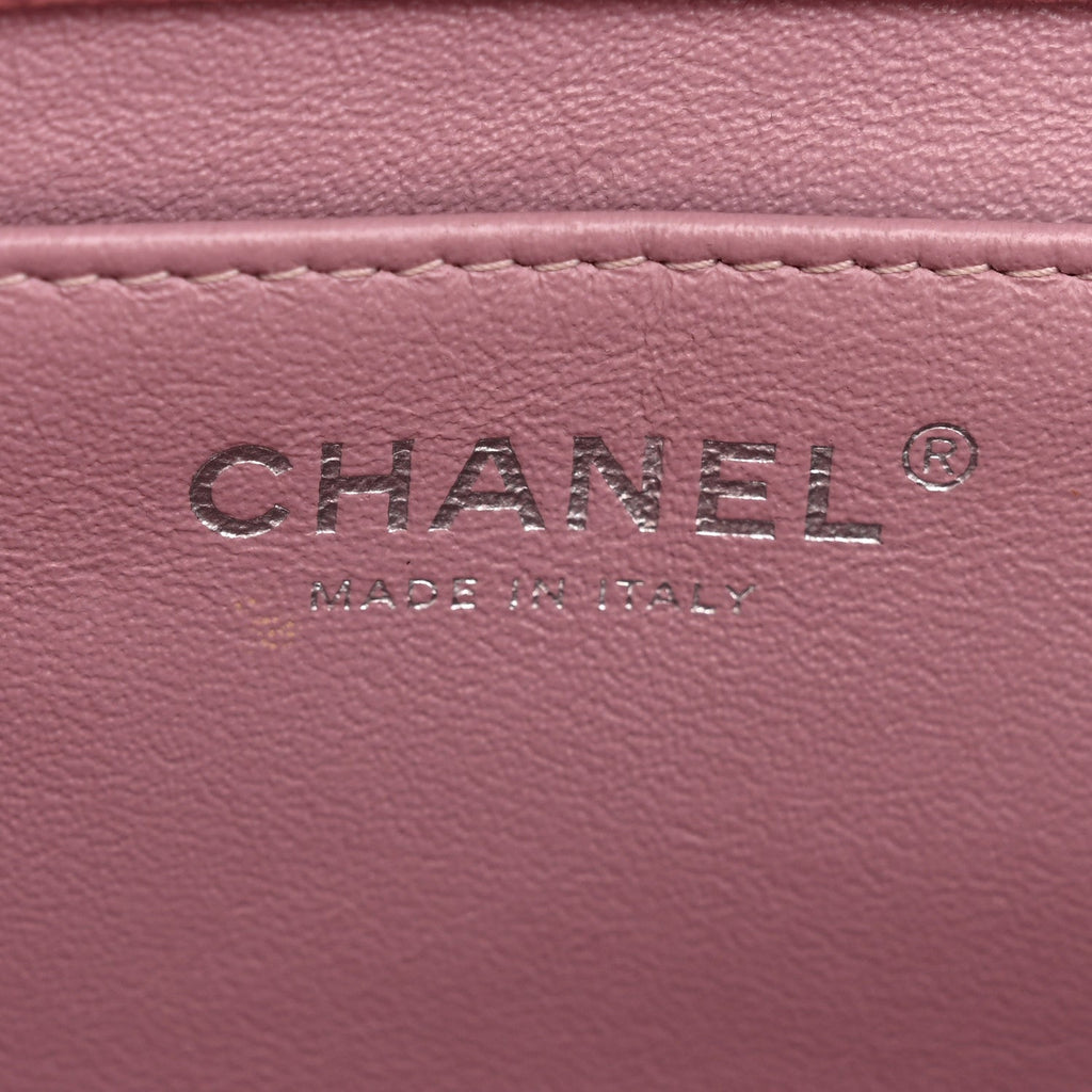 Chanel Caviar Quilted Clutch With Chain Flap Purple