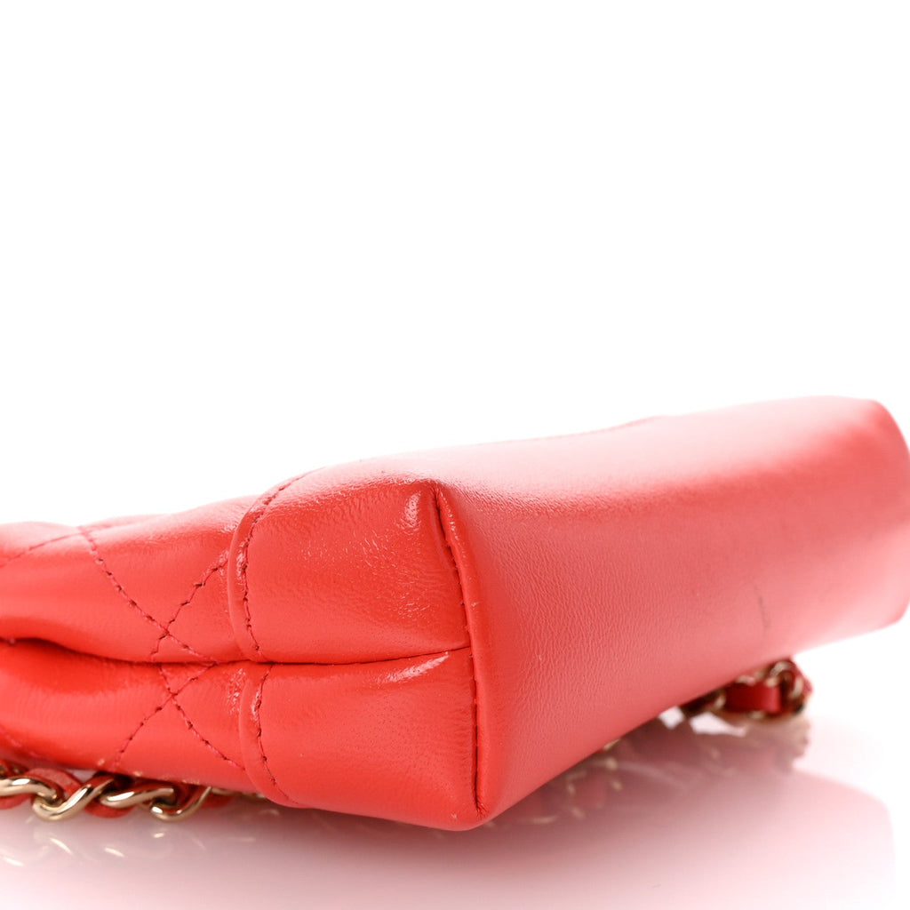 Chanel Shiny Lambskin Quilted Micro 31 Clutch With Chain Red