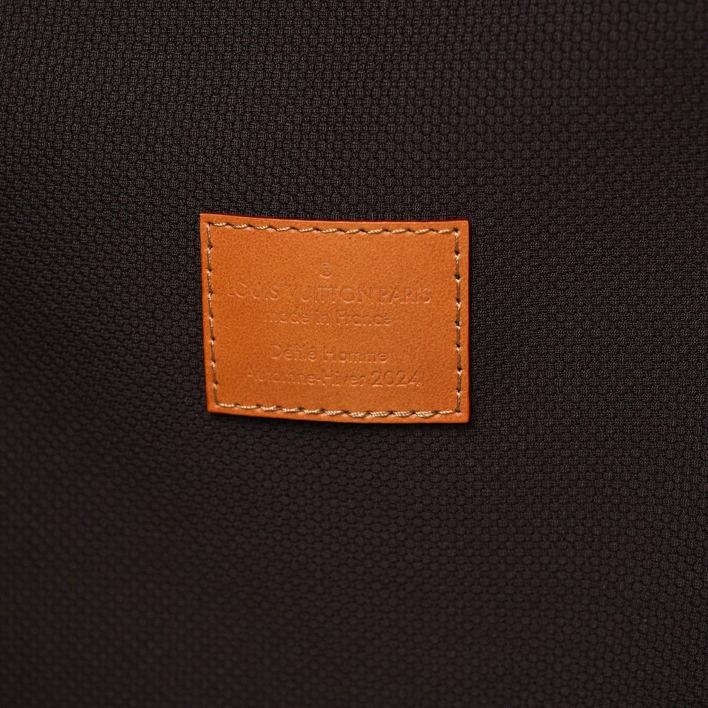 Louis Vuitton Monogram Dust Marque Horizon 55