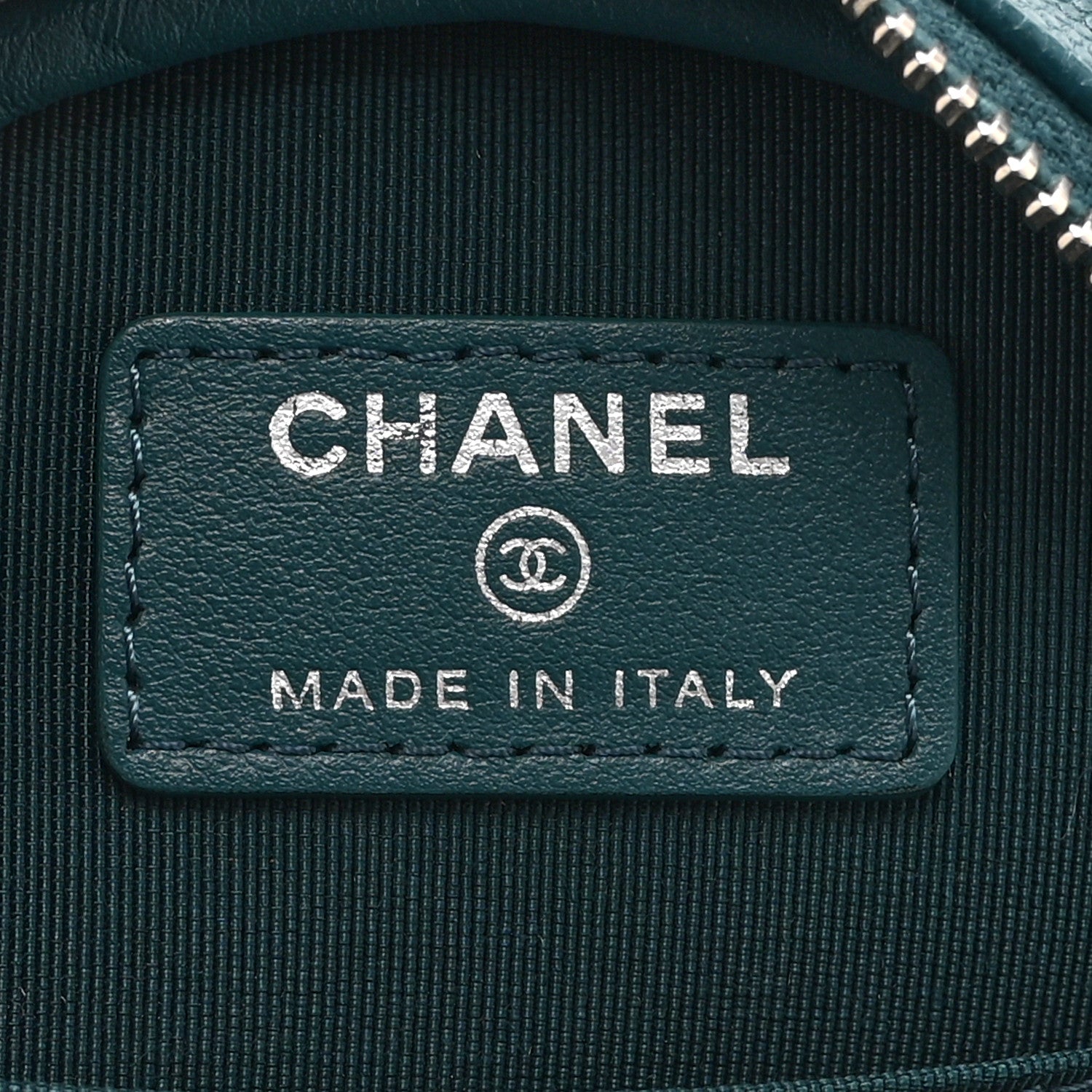 Chanel Caviar Quilted Round Clutch With Chain Green