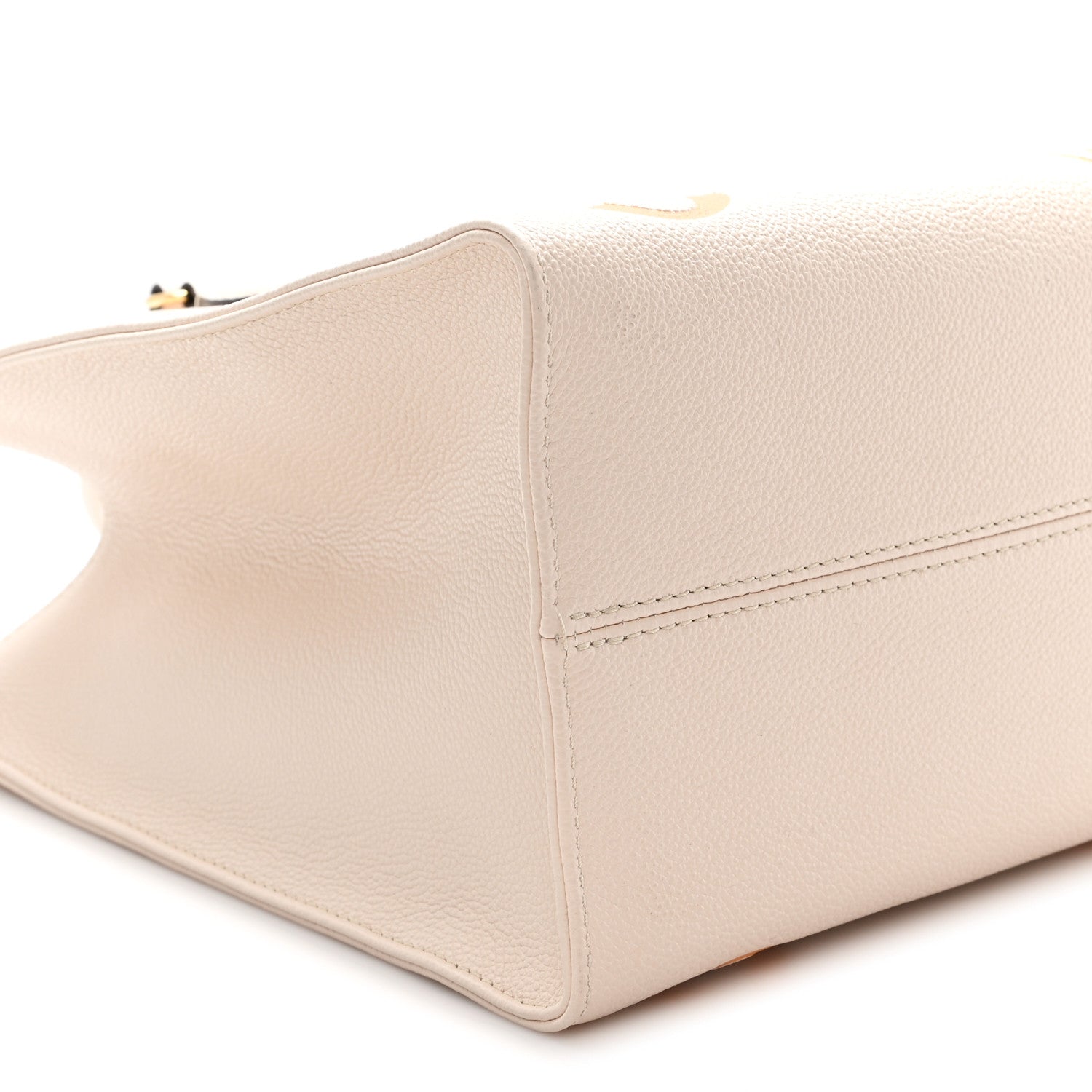 Louis Vuitton Empreinte Monogram Giant By The Pool Onthego MM Cream Saffron