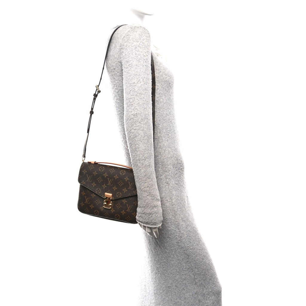 Louis Vuitton Monogram Pochette Metis