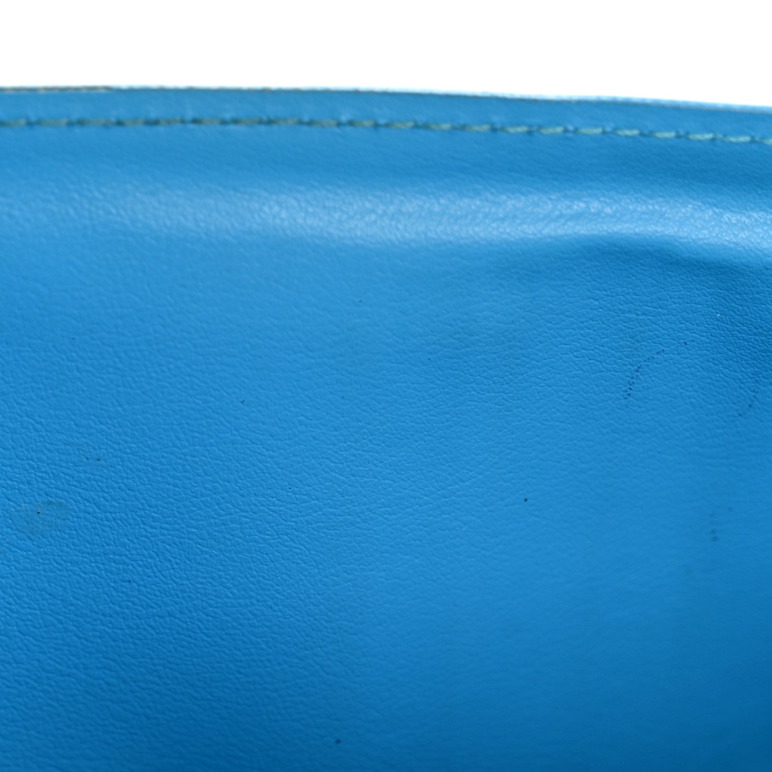 Louis Vuitton Taigarama Vertical Zippy Wallet Blue Lagoon