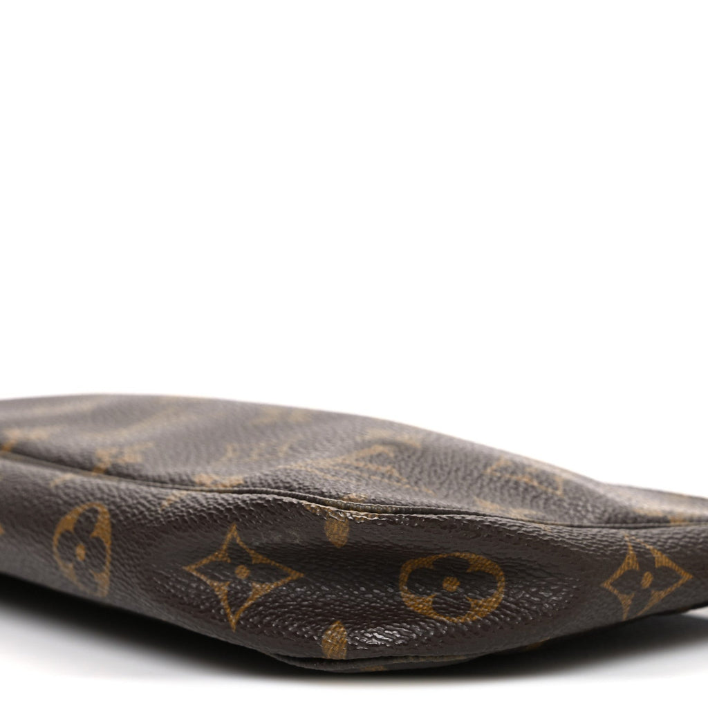 Louis Vuitton Monogram Pochette Accessories