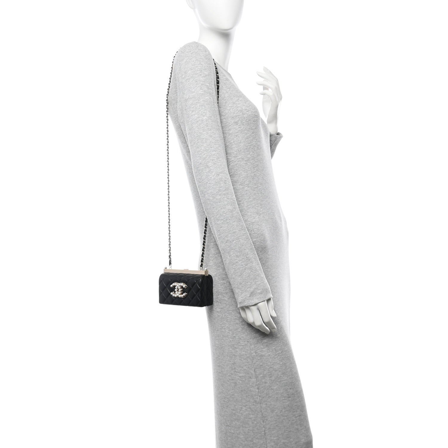 Chanel Lambskin Quilted Pearl CC Vanity Case Black