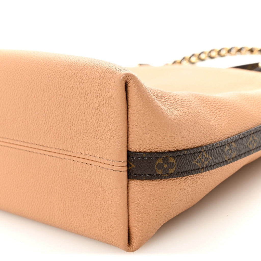 Louis Vuitton Calfskin Multipass Arizona Beige