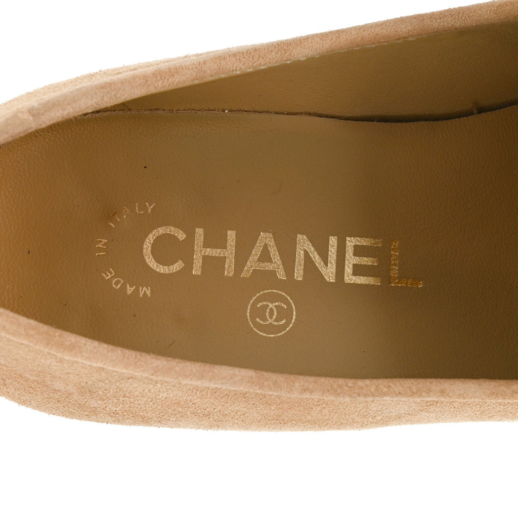 Chanel Suede Metal CC Mocassin Loafers 37 Beige